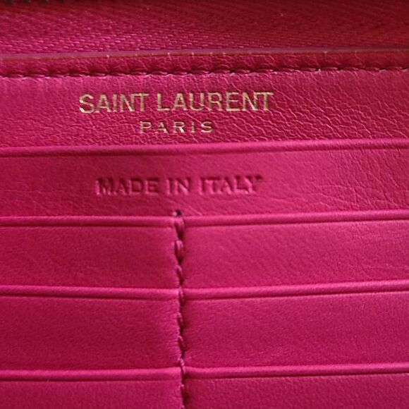 💯 Authentic YSL Wallet 🍀 - Picture 12 of 14